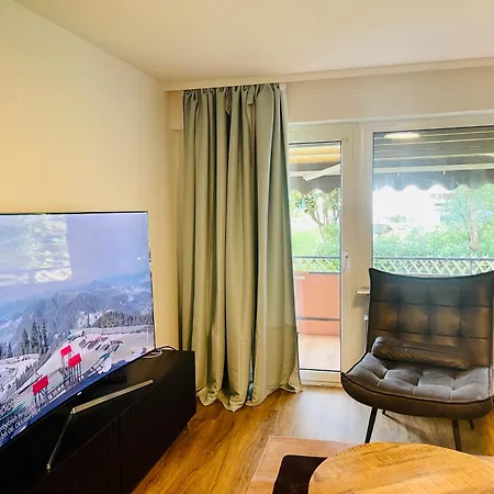 Gracehomes - Garage, Ventilator, Free Coffee, Airport, Messe, Stuttgart, Wifi Up To 6 Guests