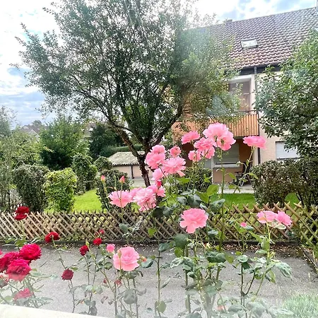 Gracehomes - Garage, Ventilator, Free Coffee, Airport, Messe, Stuttgart, Wifi Up To 6 Guests Appartement