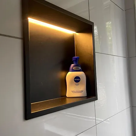 Gracehomes - Garage, Ventilator, Free Coffee, Airport, Messe, Stuttgart, Wifi Up To 6 Guests Leinfelden-Echterdingen