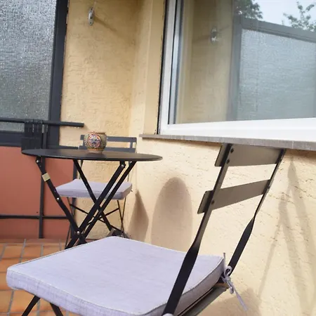 Appartement Gracehomes - Garage, Ventilator, Free Coffee, Airport, Messe, Stuttgart, Wifi Up To 6 Guests